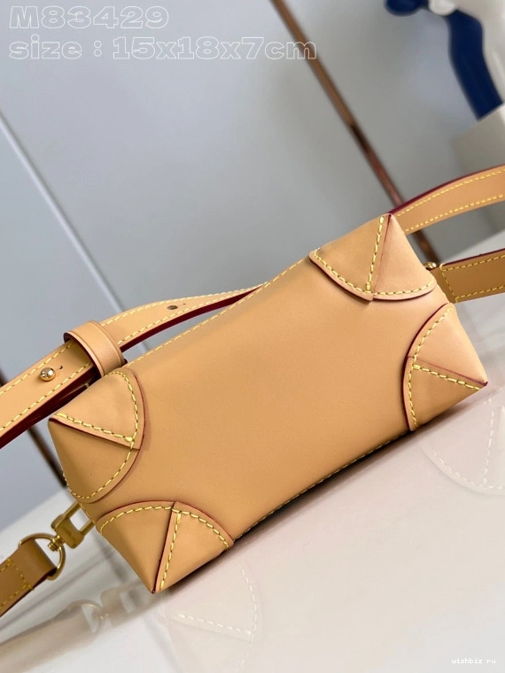 WIS Nano Steamer LOUIS VUITTON 0723